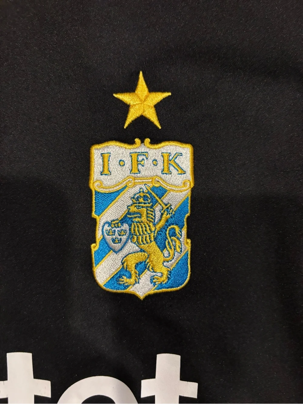 adidas IFK Göteborg 2013/2014 away jersey - Picture 4 of 7
